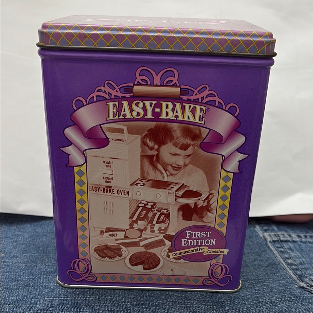 Easy-Bake First Edition Purple Tin